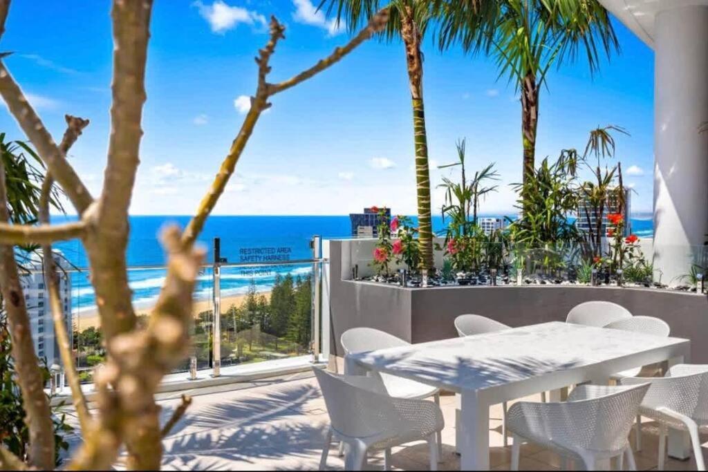 Apartment Coastal Escape In Broadbeach *