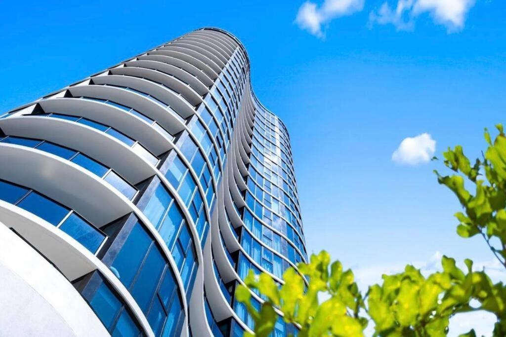 Coastal Escape In Broadbeach Gold Coast