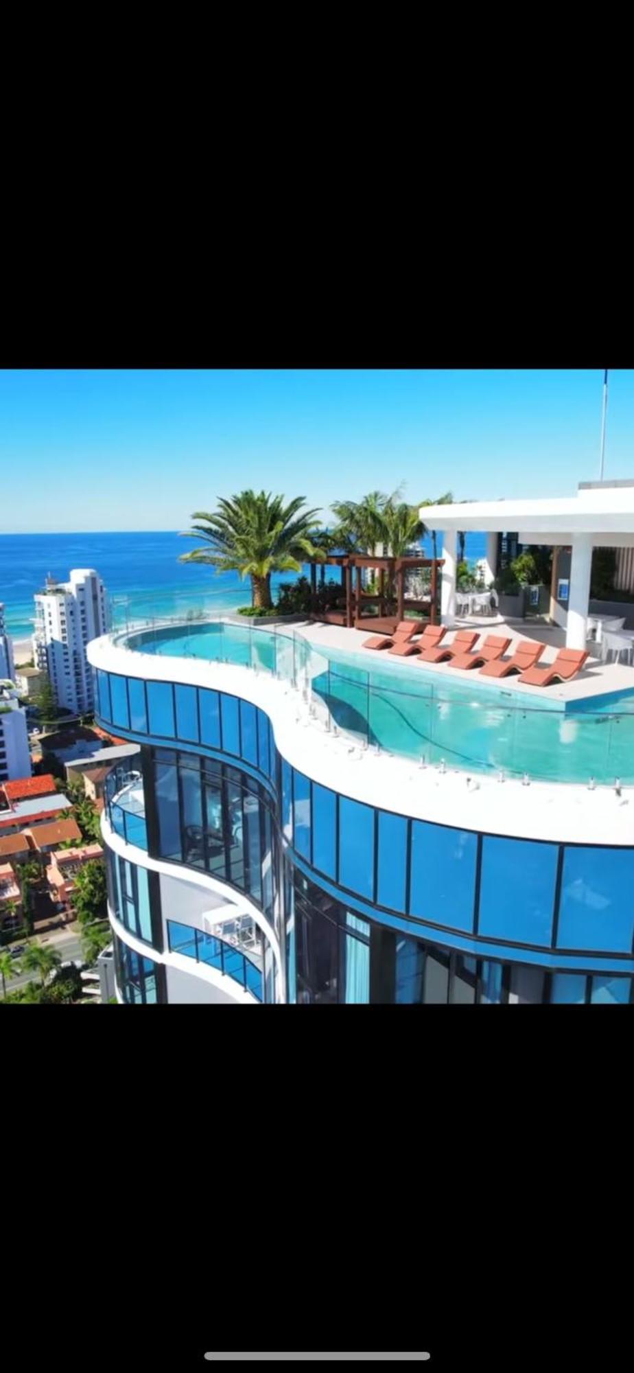 Coastal Escape In Broadbeach Apartment Gold Coast